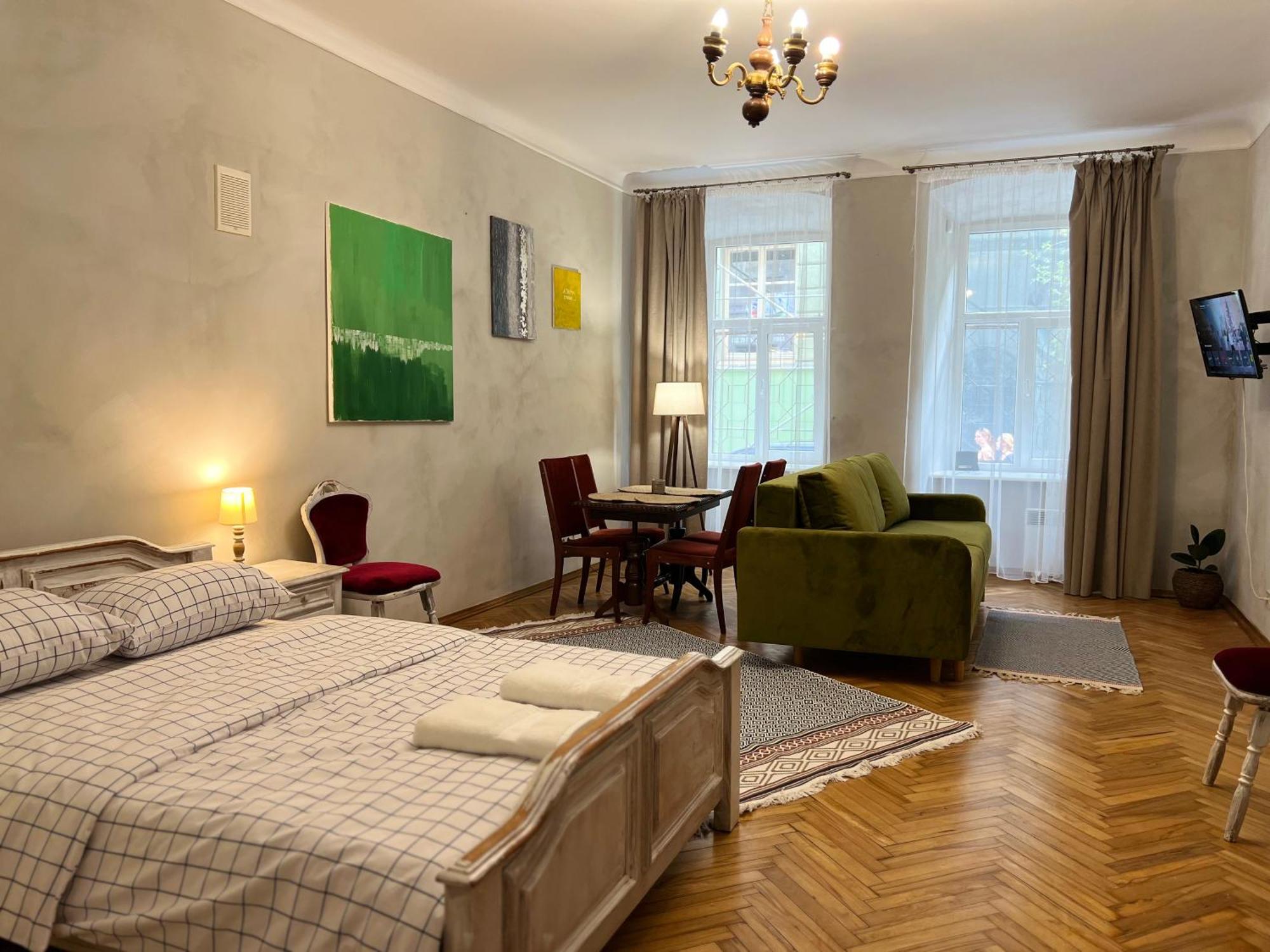 Loft-Style Apt On Virmenska Str Lviv Exterior photo